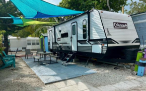 RV by the Sea - Glamping in the Keys - Sleeps 6